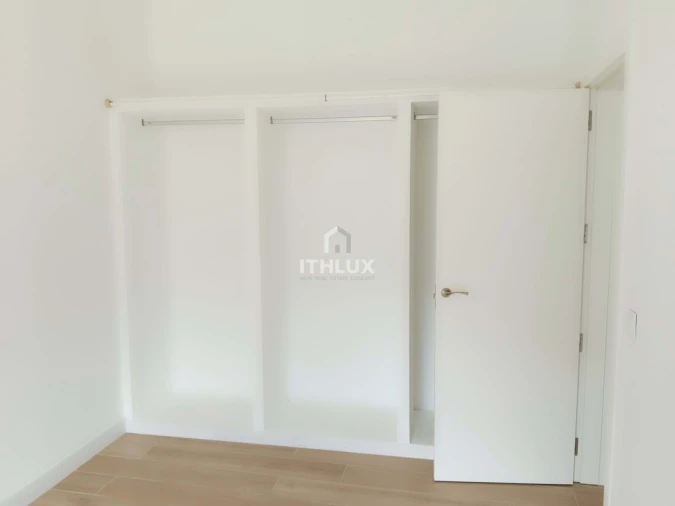 Prédio para Venda em Caia, São Pedro e Alcáçova Foto 5