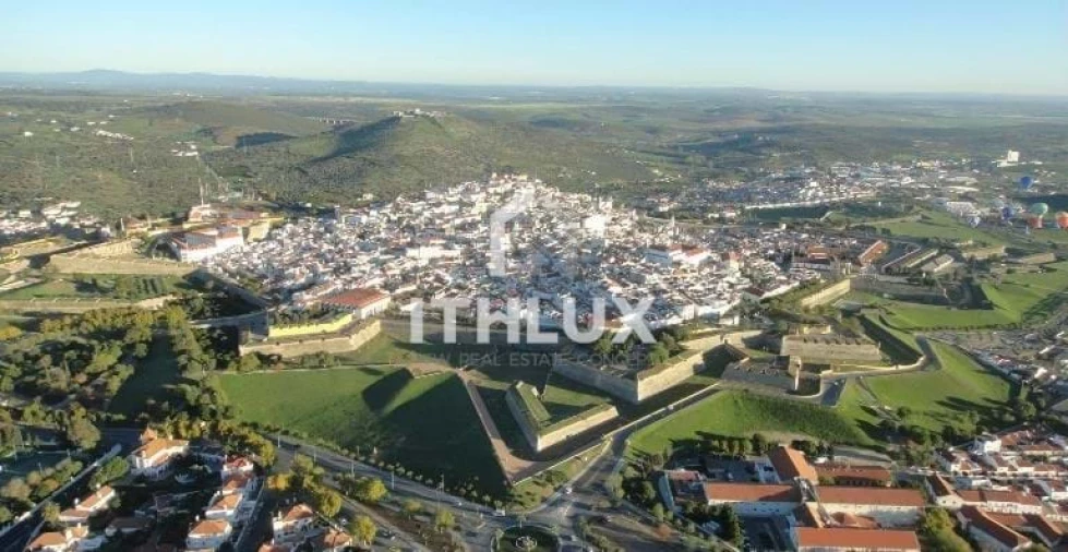 Prédio para Venda em Caia, São Pedro e Alcáçova Foto 58