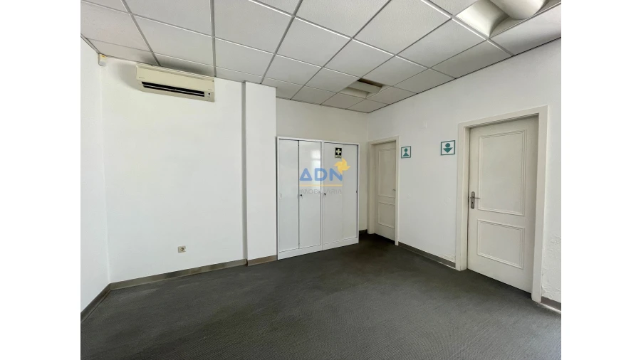 Negócio para Venda em Castelo Branco Foto 2