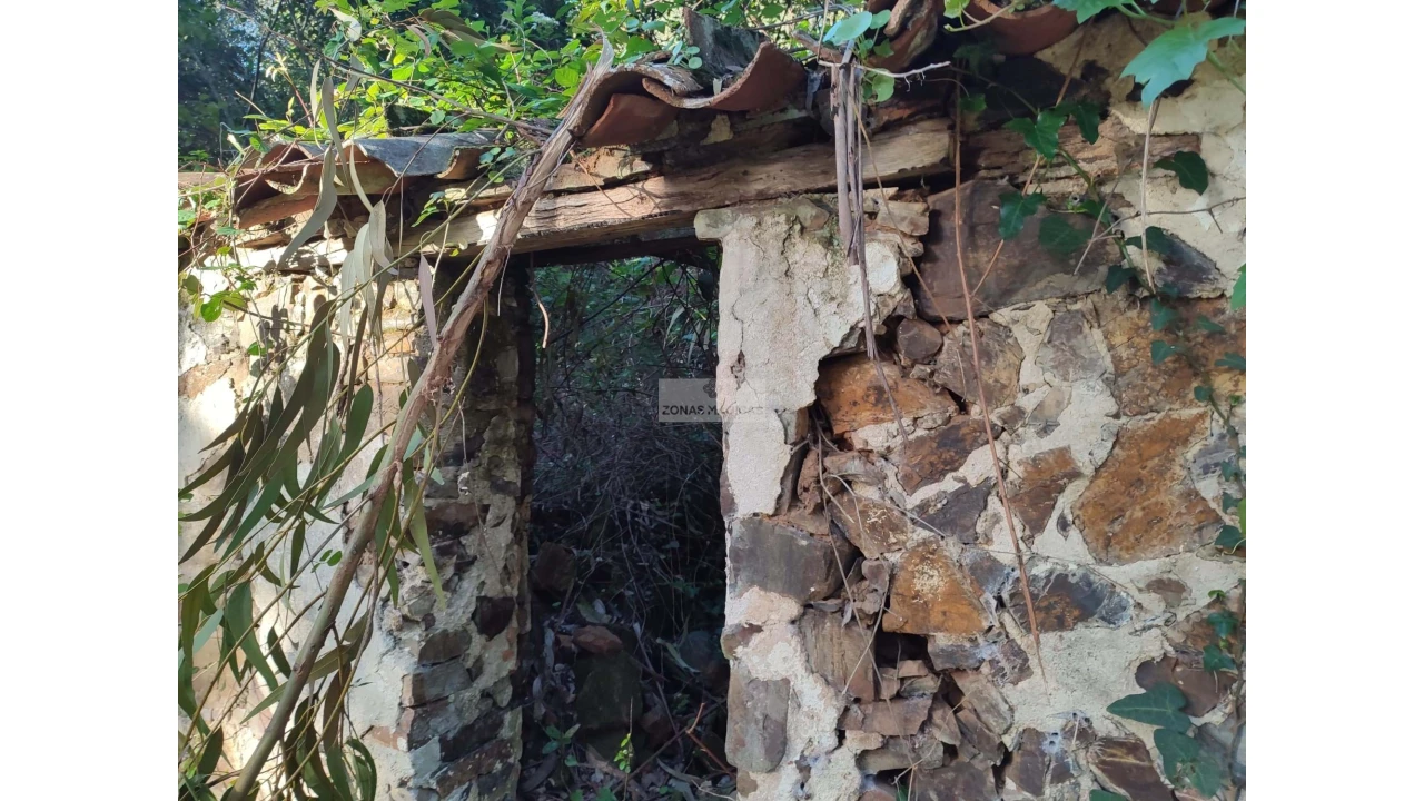 Terreno para Venda em Marmelete Foto 17