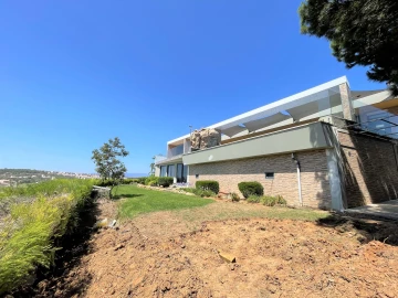 Moradia T6 para Venda em Lagos (São Sebastião e Santa Maria)