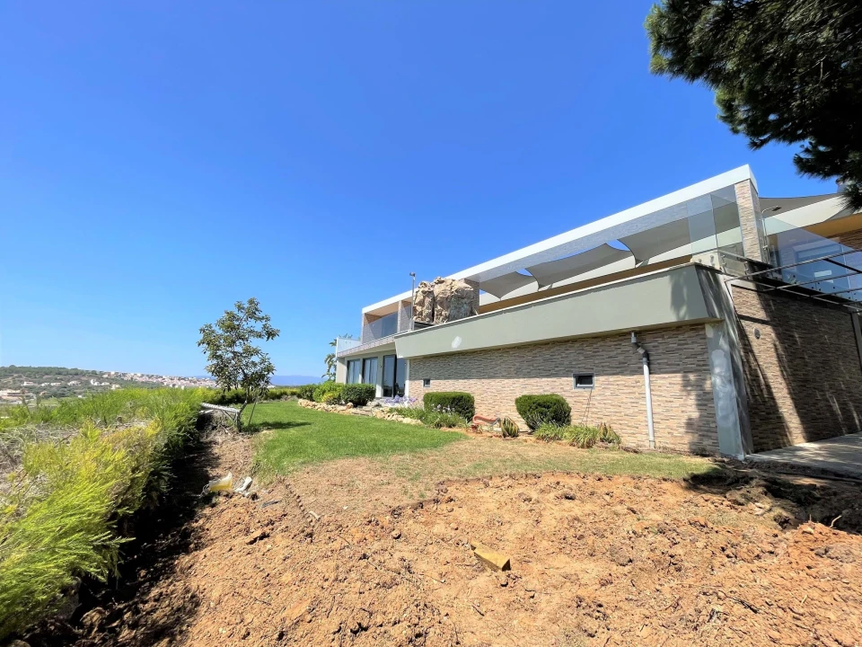 Moradia T6 para Venda em Lagos (São Sebastião e Santa Maria) Foto 43