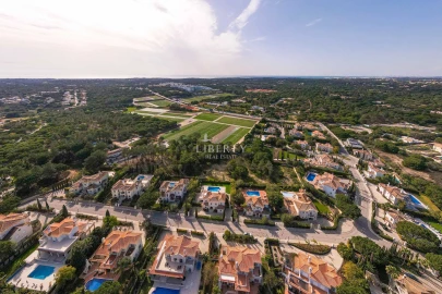 Moradia para Venda em Almancil