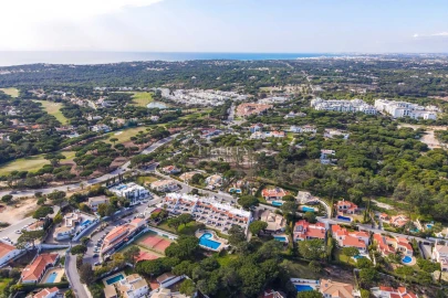 Apartamento para Venda em Almancil