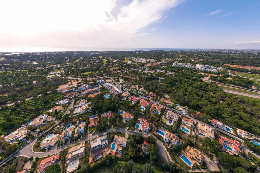 Apartamento para Venda em Almancil Foto 1