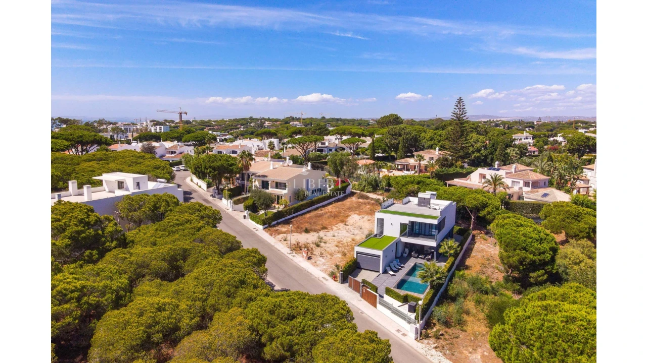 Terreno para Venda em Almancil Foto 3