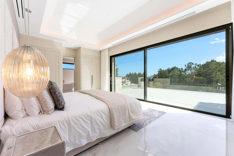 Moradia T7 para Venda em Almancil Foto 18