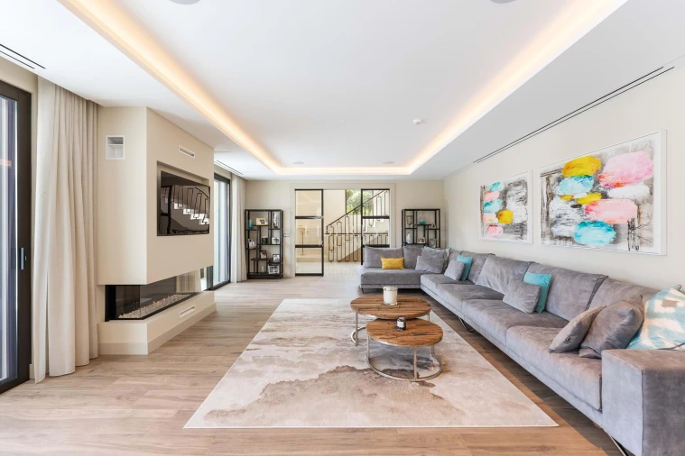 Moradia T7 para Venda em Almancil Foto 7