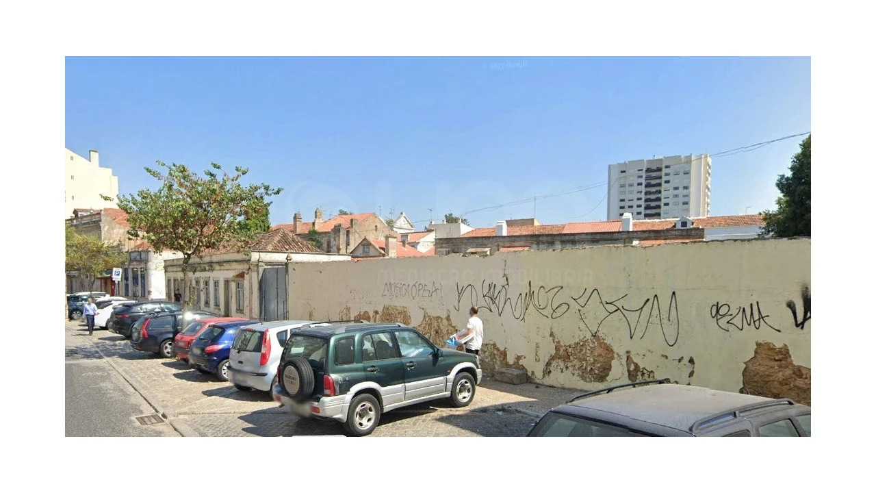 Terreno para Venda em União das Freguesias de Setúbal Foto 2