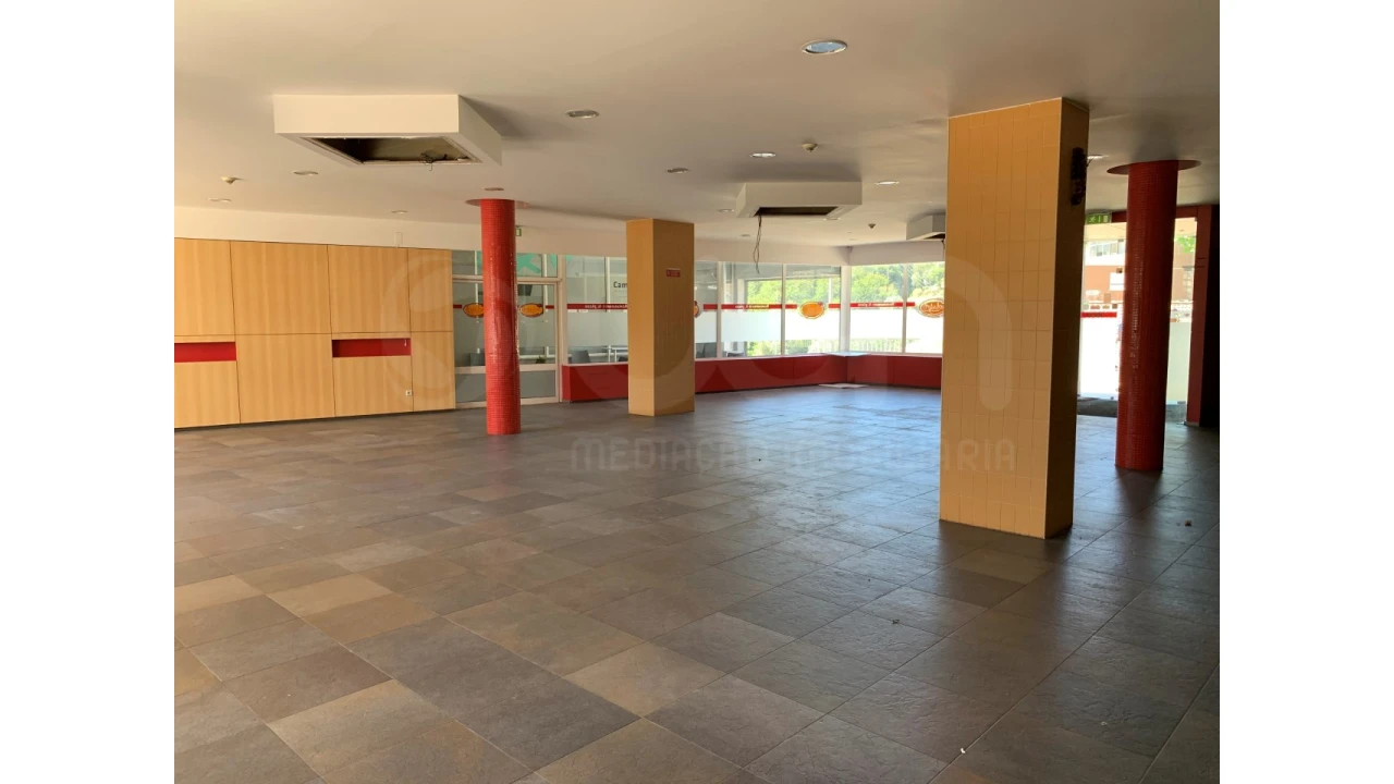 Loja para Venda em Fervença Foto 9