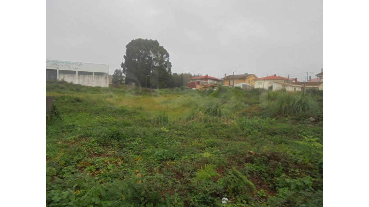 Terreno para Venda em Esmoriz Foto 4