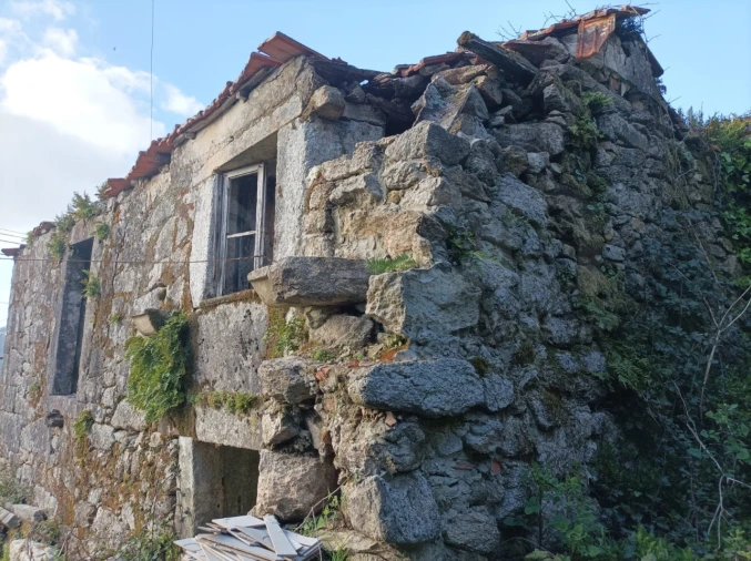 Moradia T2 para Venda em Cepelos Foto 3