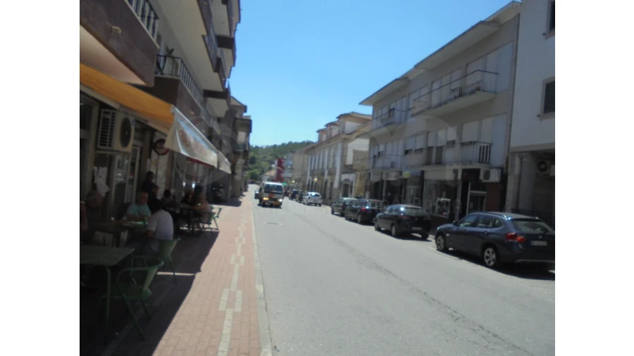 Negócio para Venda em Tortosendo Foto 2