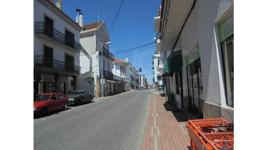 Negócio para Venda em Tortosendo Foto 3
