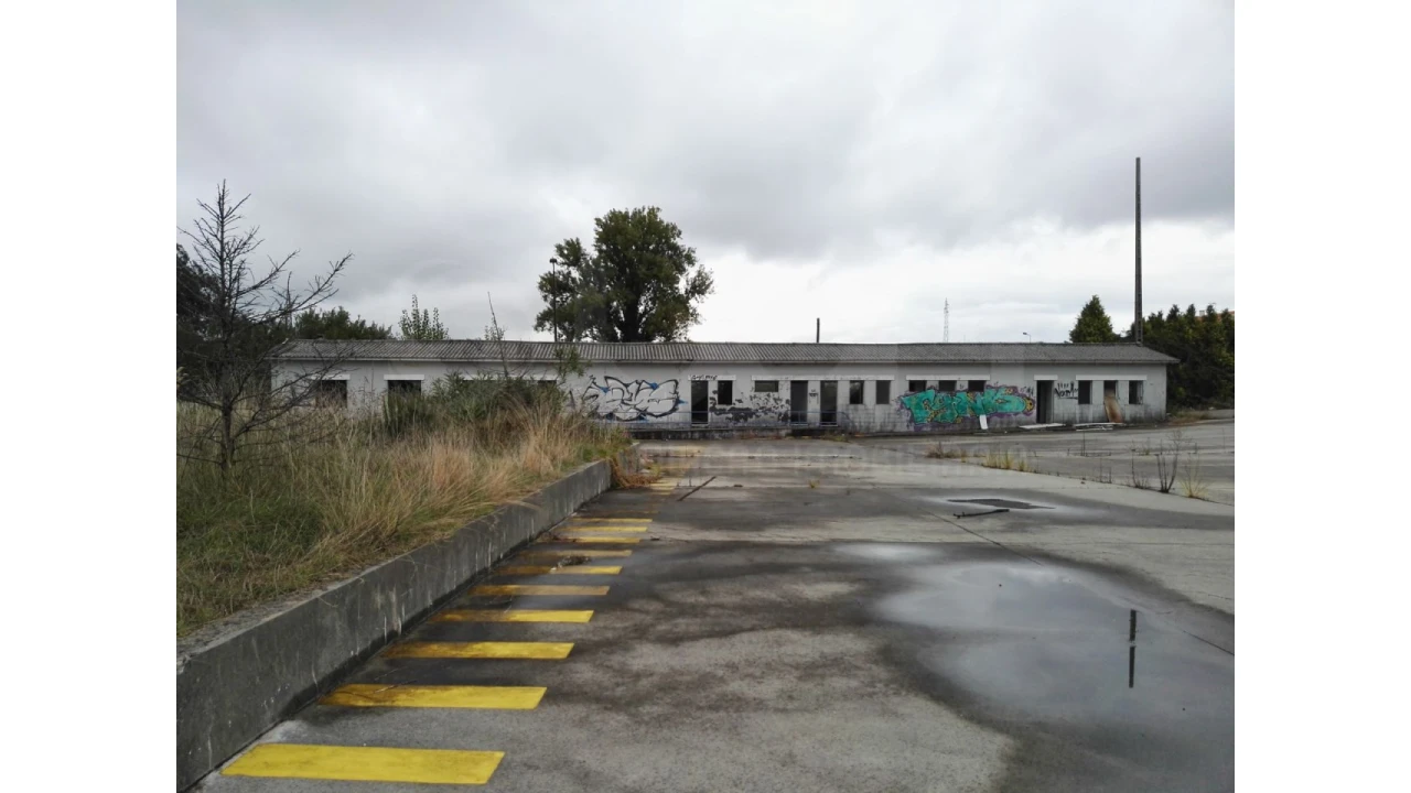 Terreno para Venda em Custóias, Leça do Balio e Guifões Foto 9