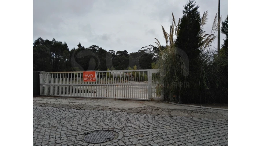 Terreno para Venda em Custóias, Leça do Balio e Guifões Foto 1