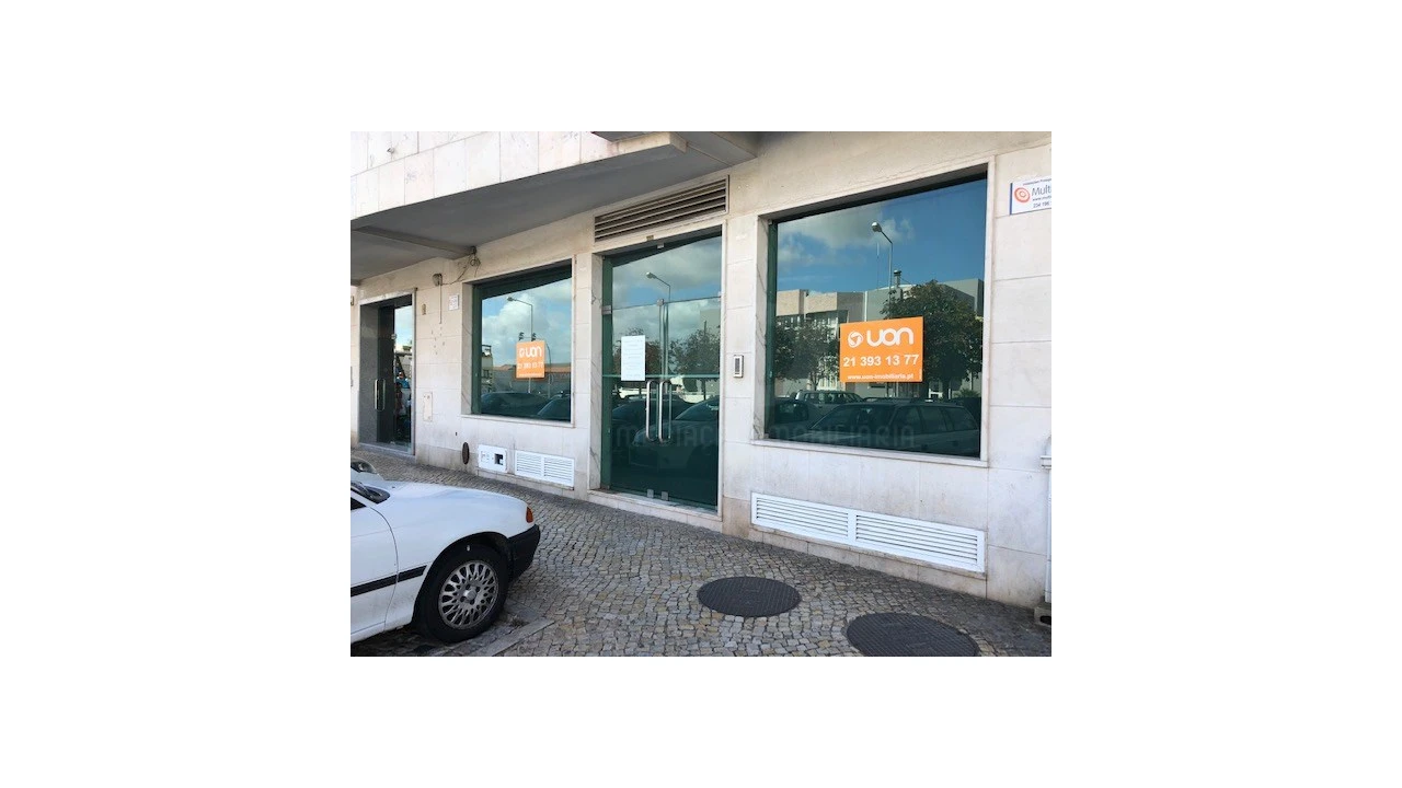 Loja para Venda em Vila Franca de Xira Foto 2