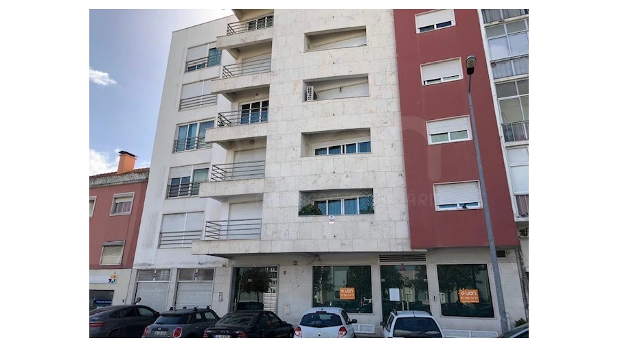 Loja para Venda em Vila Franca de Xira Foto 1