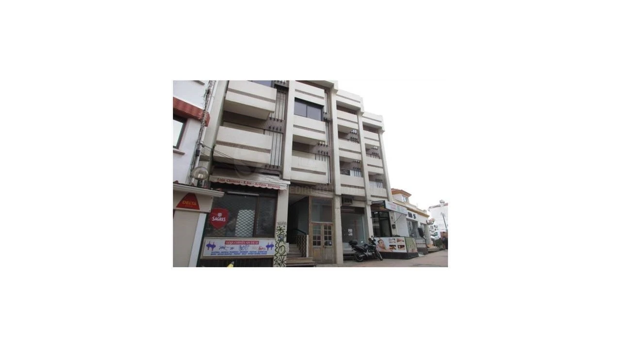 Loja para Venda em Costa da Caparica Foto 8