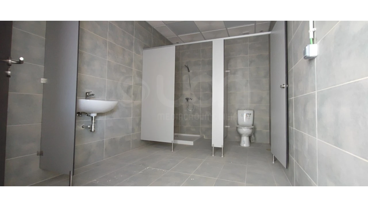 Armazém para Venda em Sacavém e Prior Velho Foto 16