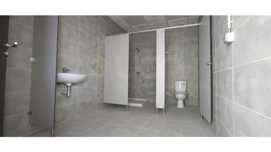 Armazém para Venda em Sacavém e Prior Velho Foto 16