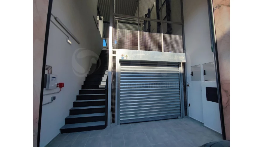 Armazém para Venda em Sacavém e Prior Velho Foto 24