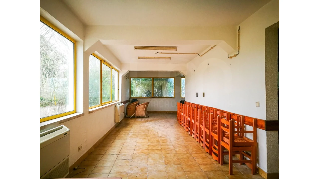 Armazém para Venda em Santa Maria e São Miguel, São Martinho, São Pedro Penaferrim Foto 6