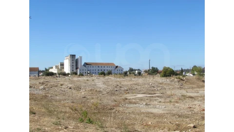 Terreno para Venda em Bacelo e Senhora da Saúde