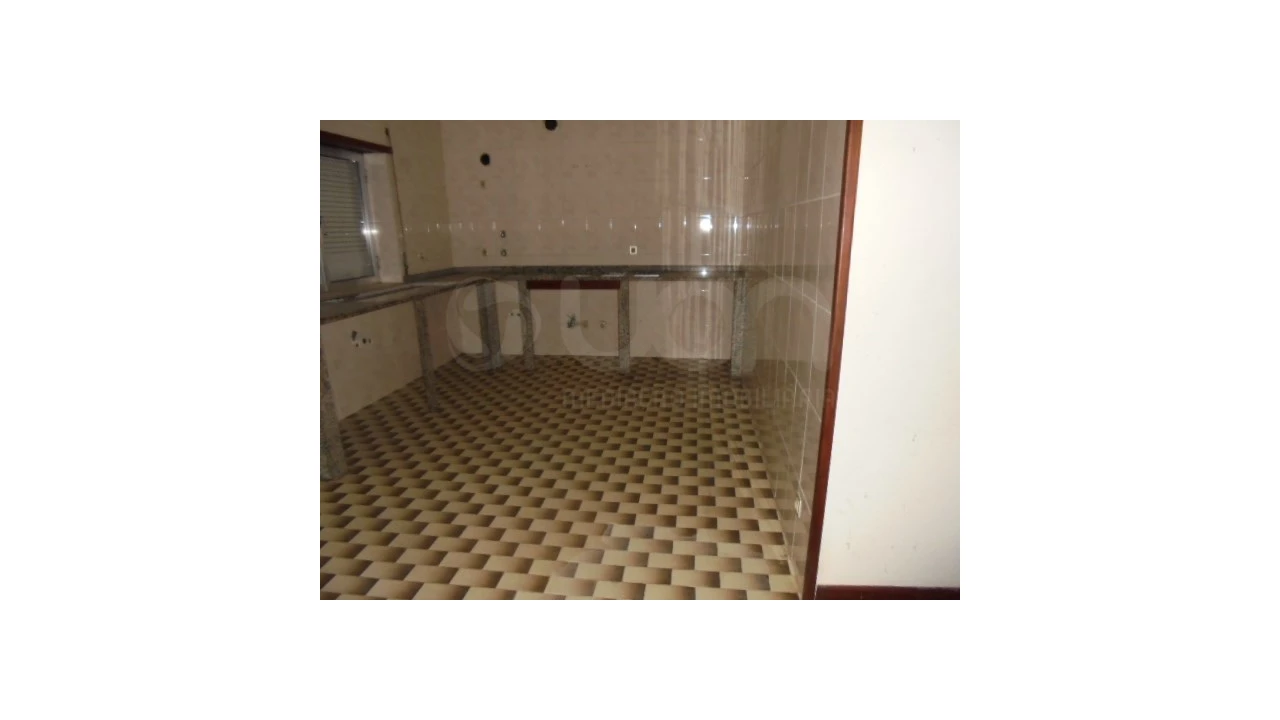 Moradia T3 para Venda em Pinhanços Foto 3