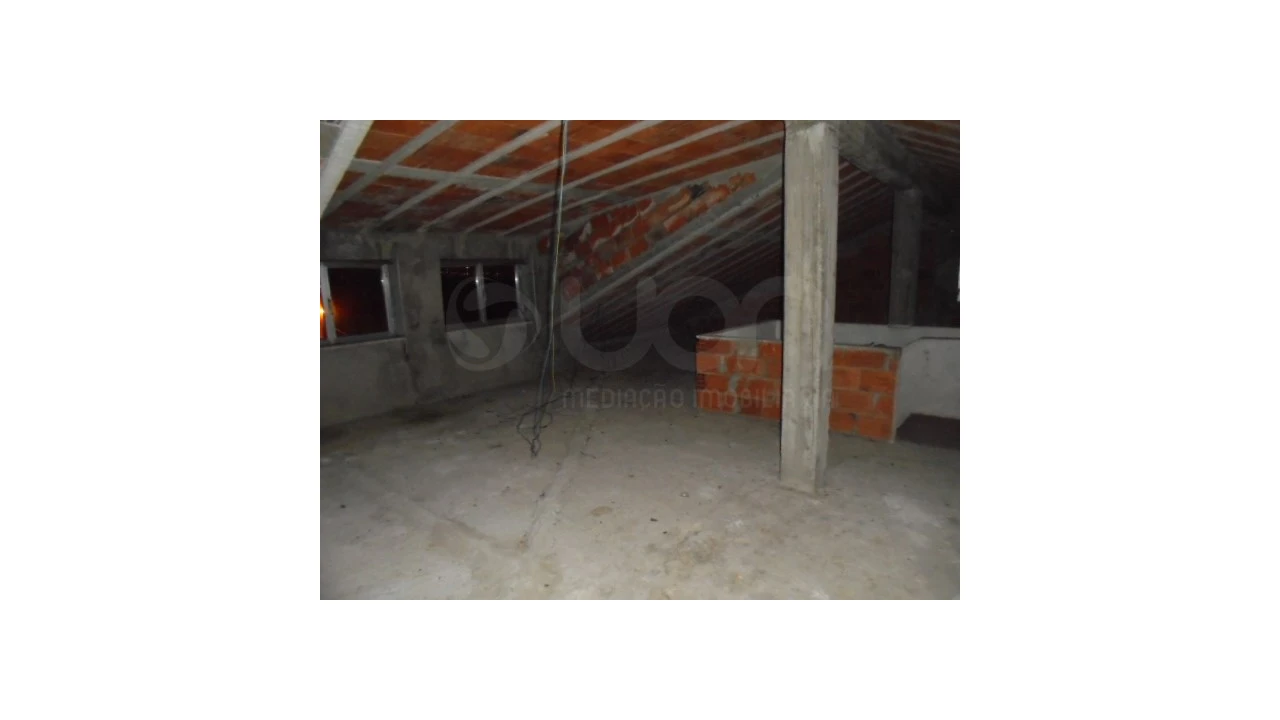 Moradia T3 para Venda em Pinhanços Foto 8