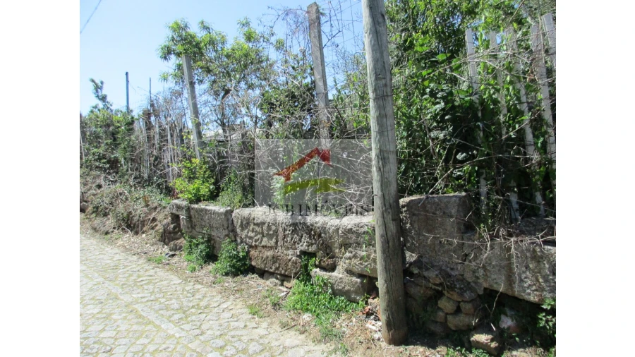 Terreno para Venda em Ermesinde Foto 2