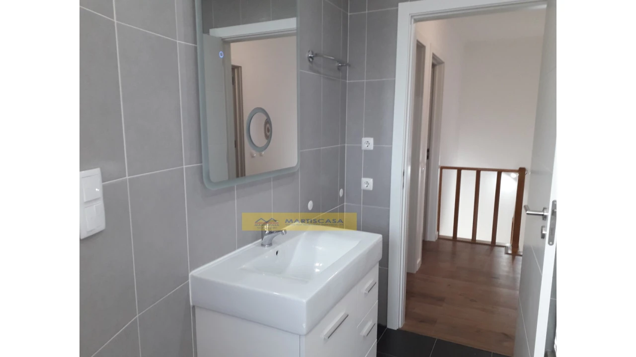 Moradia T3 para Venda em Ericeira Foto 33