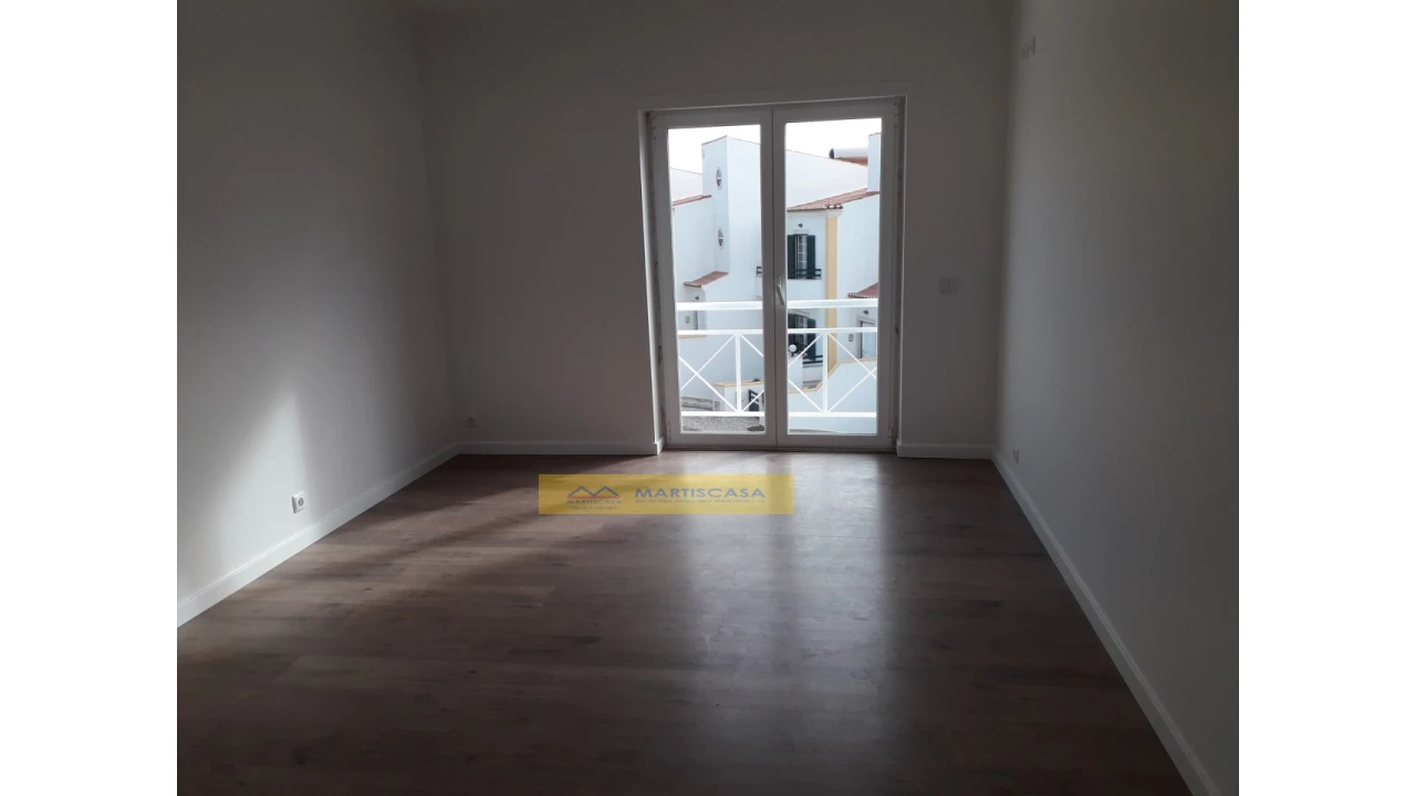 Moradia T3 para Venda em Ericeira Foto 37