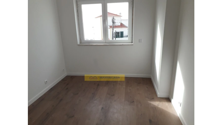 Moradia T3 para Venda em Ericeira Foto 44