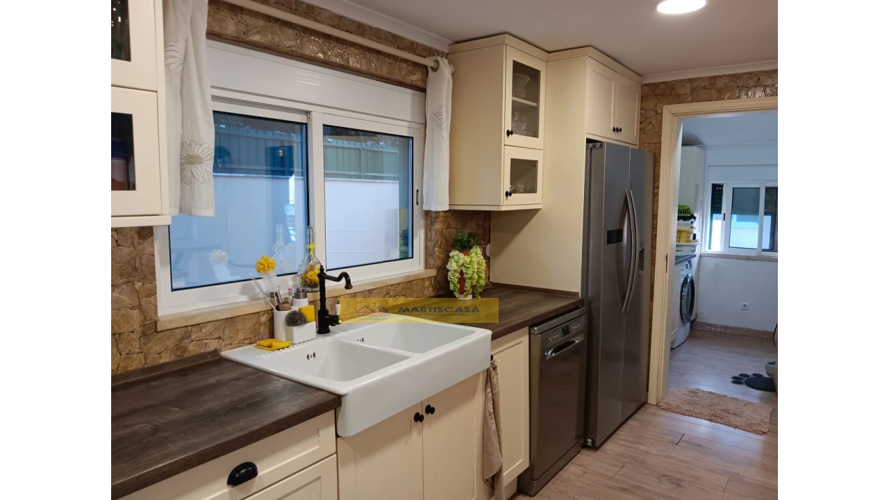 Moradia T3 para Venda em São João das Lampas e Terrugem Foto 5