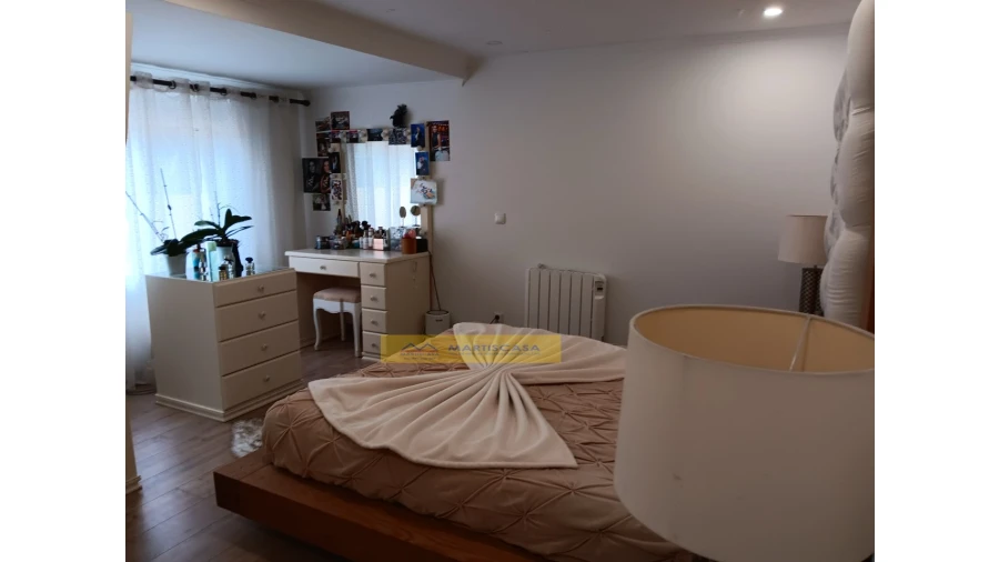 Moradia T3 para Venda em São João das Lampas e Terrugem Foto 18