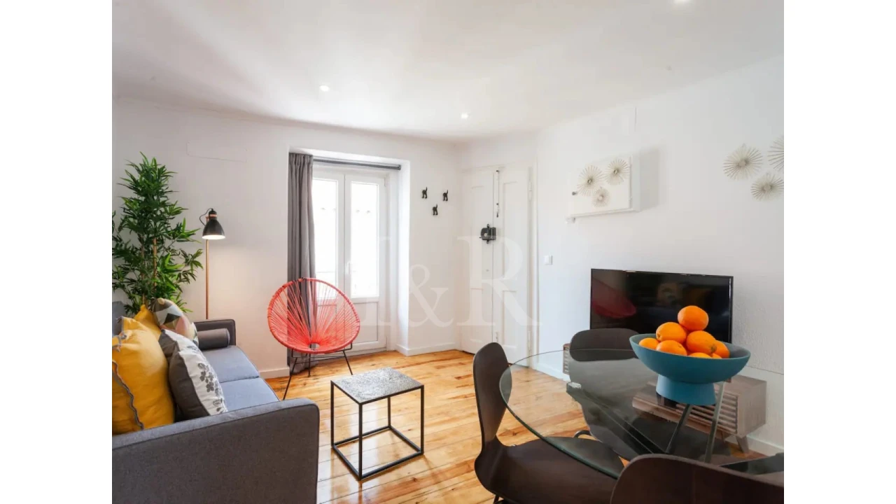 Apartamento T2 para Venda em Santa Maria Maior Foto 2