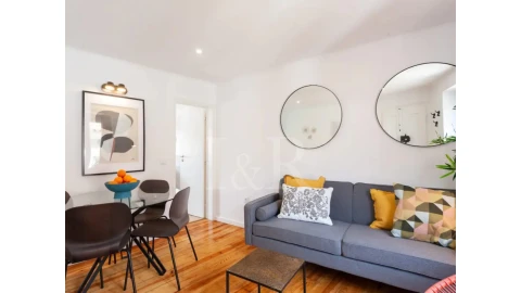 Apartamento T2 para Venda em Santa Maria Maior