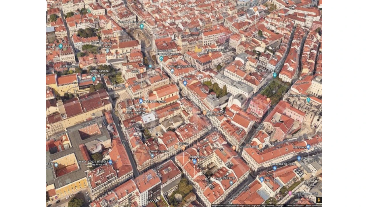 Prédio para Venda em Santa Maria Maior Foto 3