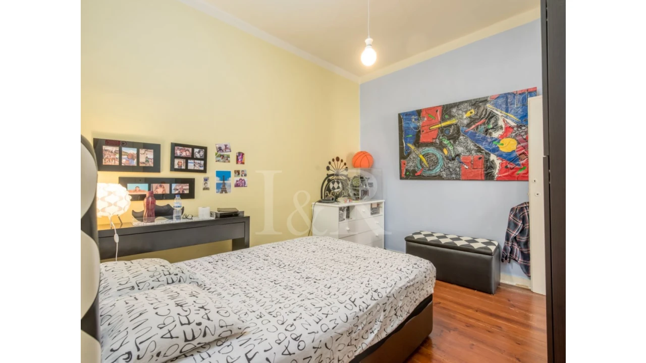 Prédio para Venda em Arroios Foto 13