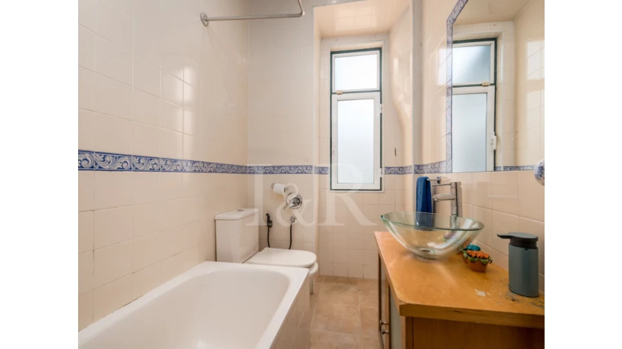 Prédio para Venda em Arroios Foto 17