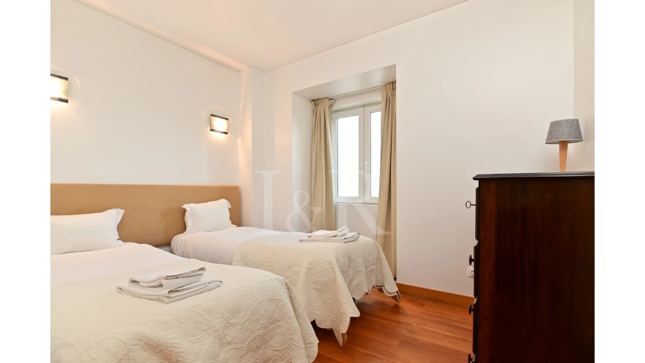 Apartamento T2 para Venda em Misericórdia Foto 13