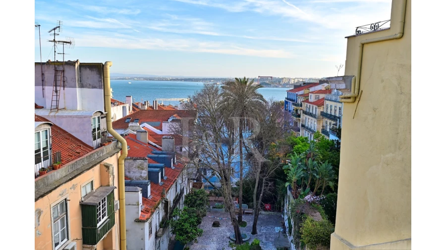 Apartamento T2 para Venda em Misericórdia Foto 5