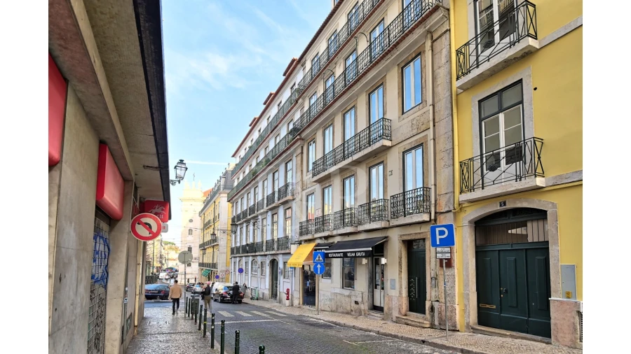 Apartamento T2 para Venda em Misericórdia Foto 22