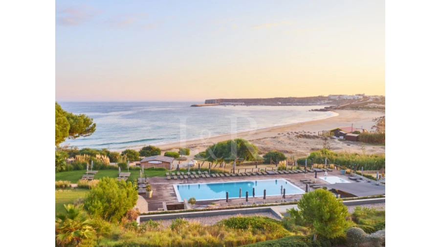 Moradia T2 para Venda em Vila de Sagres Foto 8