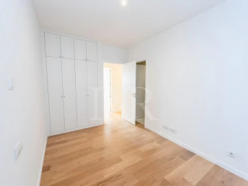 Apartamento T2 para Venda em Misericórdia
