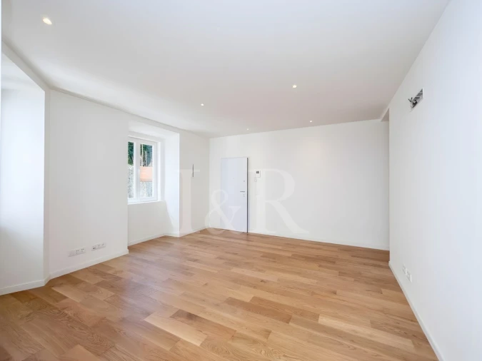 Apartamento T2 para Venda em Misericórdia Foto 4
