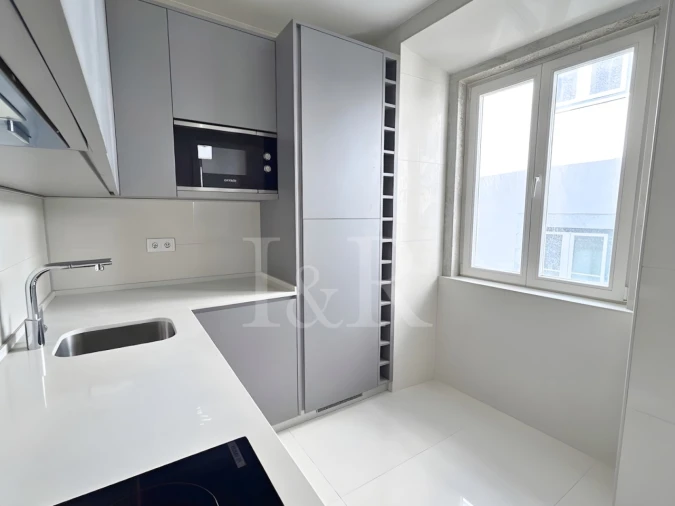 Apartamento T2 para Venda em Misericórdia Foto 7