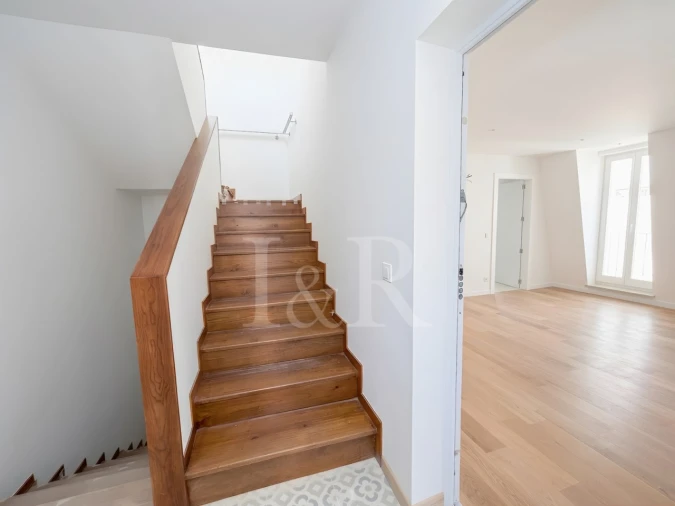 Apartamento T2 para Venda em Misericórdia Foto 24