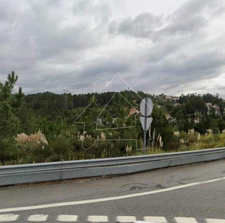 Terreno para Venda em Canedo, Vale e Vila Maior Foto 1